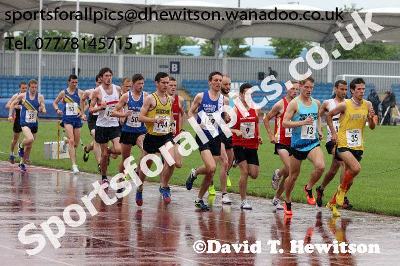 Senior mens 5000 metres, Northern Championships, Sport City, Manchester. Photo: David T. Hewitson/Sports for All Pics